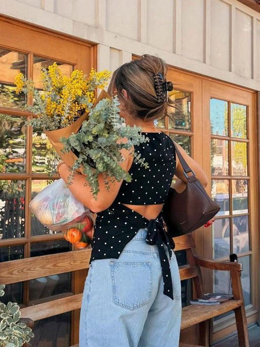 👗🎀 Ärmelloses Rüschen-Tanktop mit Bindegürtel & Polka-Dots – 50% RABATT! Y2K-inspiriert, perfekt für warme Tage. 🔥✨