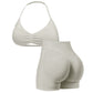 🌞Frühlingserwachen: 50% Rabatt!💜Damen Nahtloses Yoga Set – Neckholder-Top & Hoher Bund Shorts, Formgebend & Hohe Elastizität für Fitness & Yog