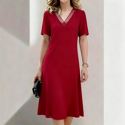 👗 Zeitlose Eleganz, die Ihre Figur umschmeichelt – Das Kleid für jeden Anlass!