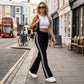 (🔥Versandkostenfrei ab 2 Stück)High Waist Schlaghose mit Seitenstreifen – Figurformende Retro-Hose